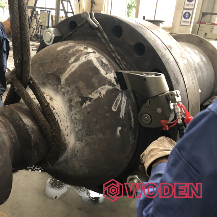 沃頓液壓扳手使用情景 沃頓液壓扳手使用情景