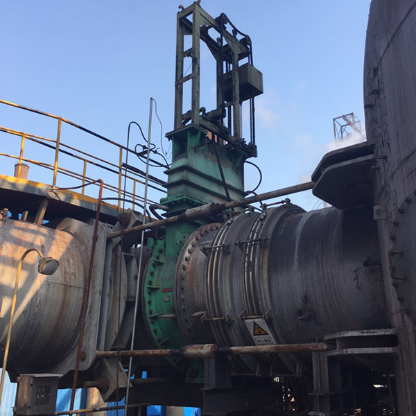 沃頓液壓扳手將作業于信陽鋼廠大口徑法蘭 沃頓液壓扳手將作業于信陽鋼廠大口徑法蘭