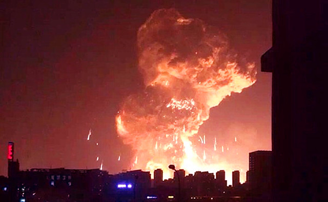 為“天津?yàn)I海” 遇難者祈福，為生存者加油