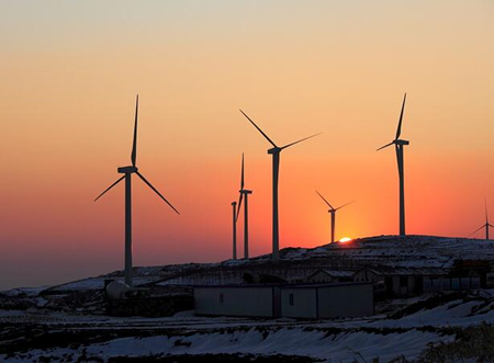 估算一下風力發(fā)電轉(zhuǎn)一圈幾度電