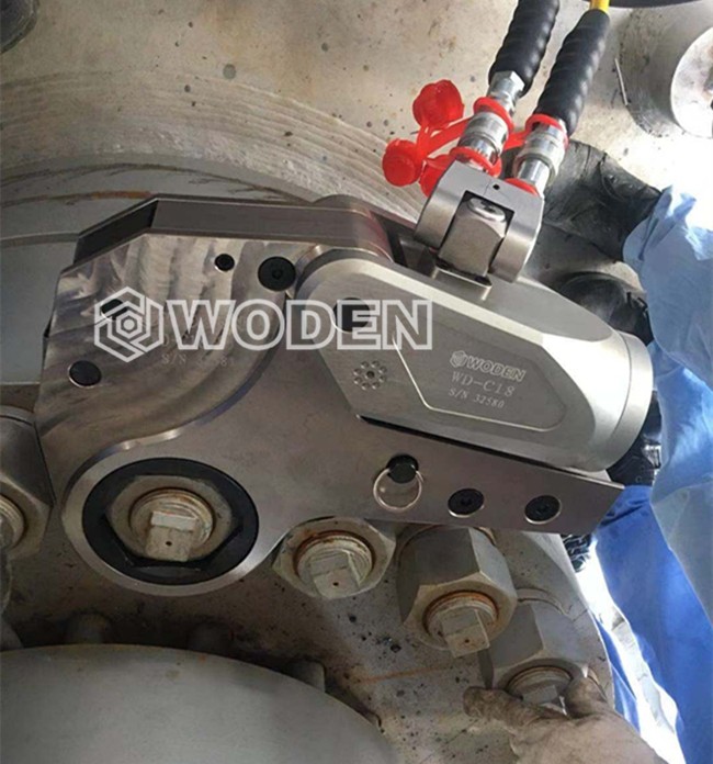 中空液壓扳手使用情景 中空液壓扳手使用情景