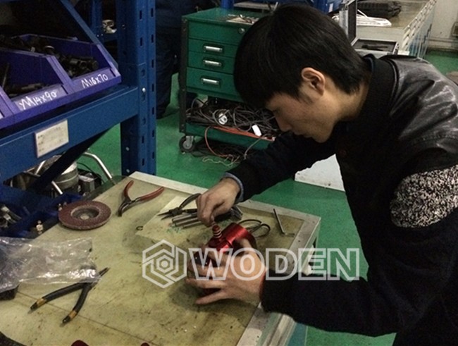 液壓扳手更換旋轉接頭現場 液壓扳手更換旋轉接頭現場